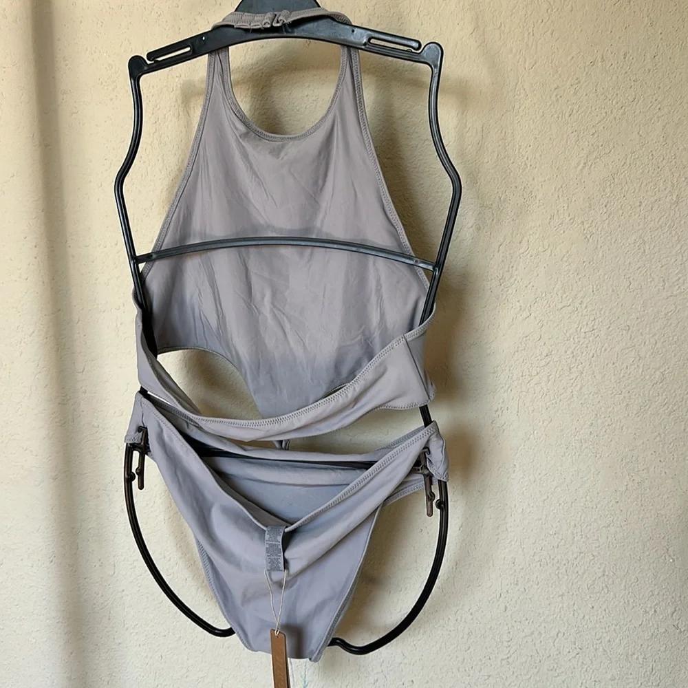 NWT‎ SKIMS Halter Monokini size L Chrome